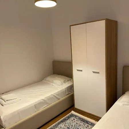 Maax Appartment- Qerret- Albania Lägenhet