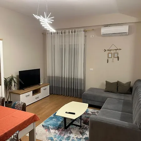 Maax Appartment- Qerret- Albania Golem (Tirana)